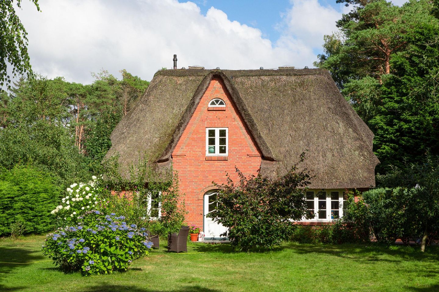 Ferienhaus Isemann Nebel Amrum - Reetdach-Doppelhaus Westerheide